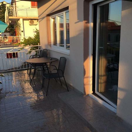 Apartman Ana Трогір Екстер'єр фото