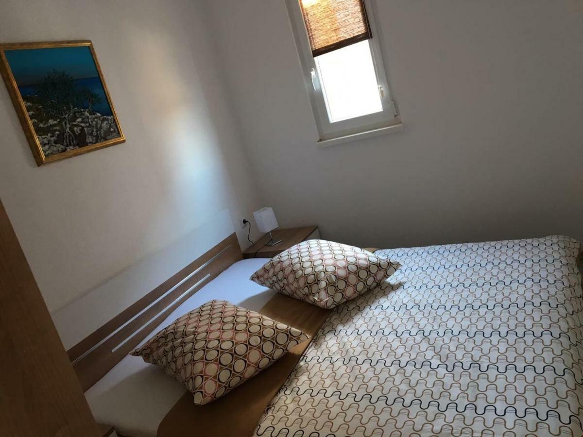 Apartman Ana Трогір Екстер'єр фото